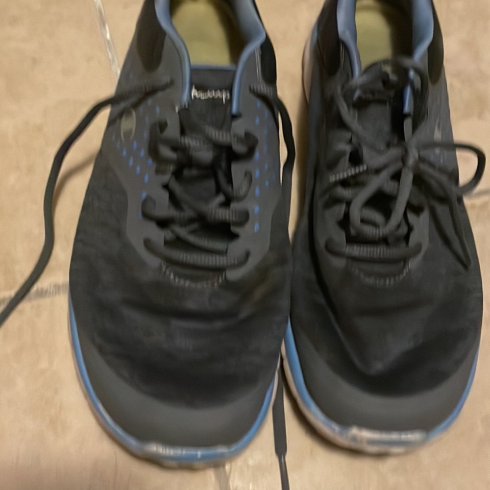 Champion shoes size 11